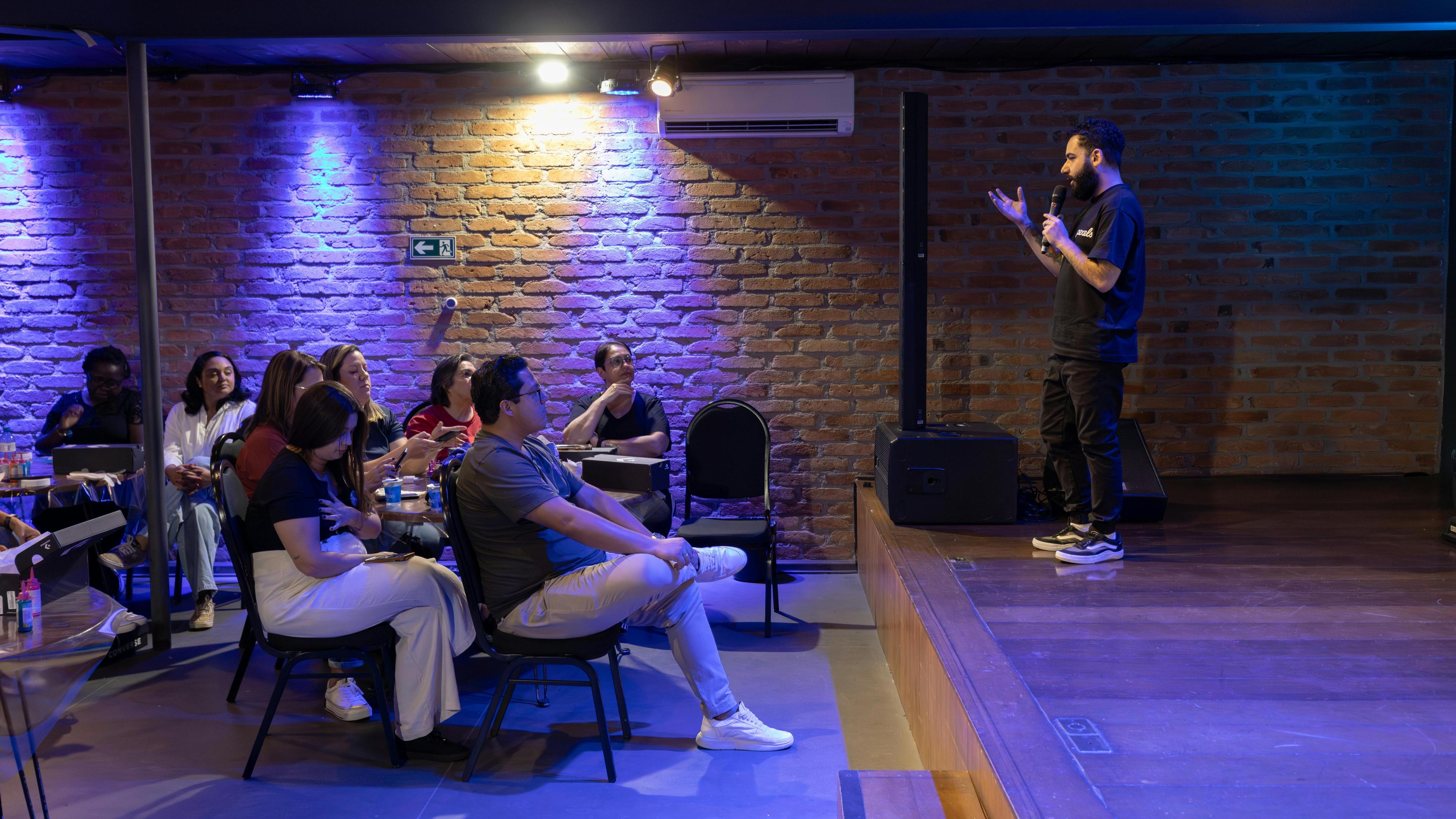 BuyWalkin - Bringing People Together BuyWalkin - Bringing People Together